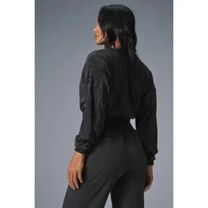 Cropped Micro Plisse Jacket - Black | Alo Yoga